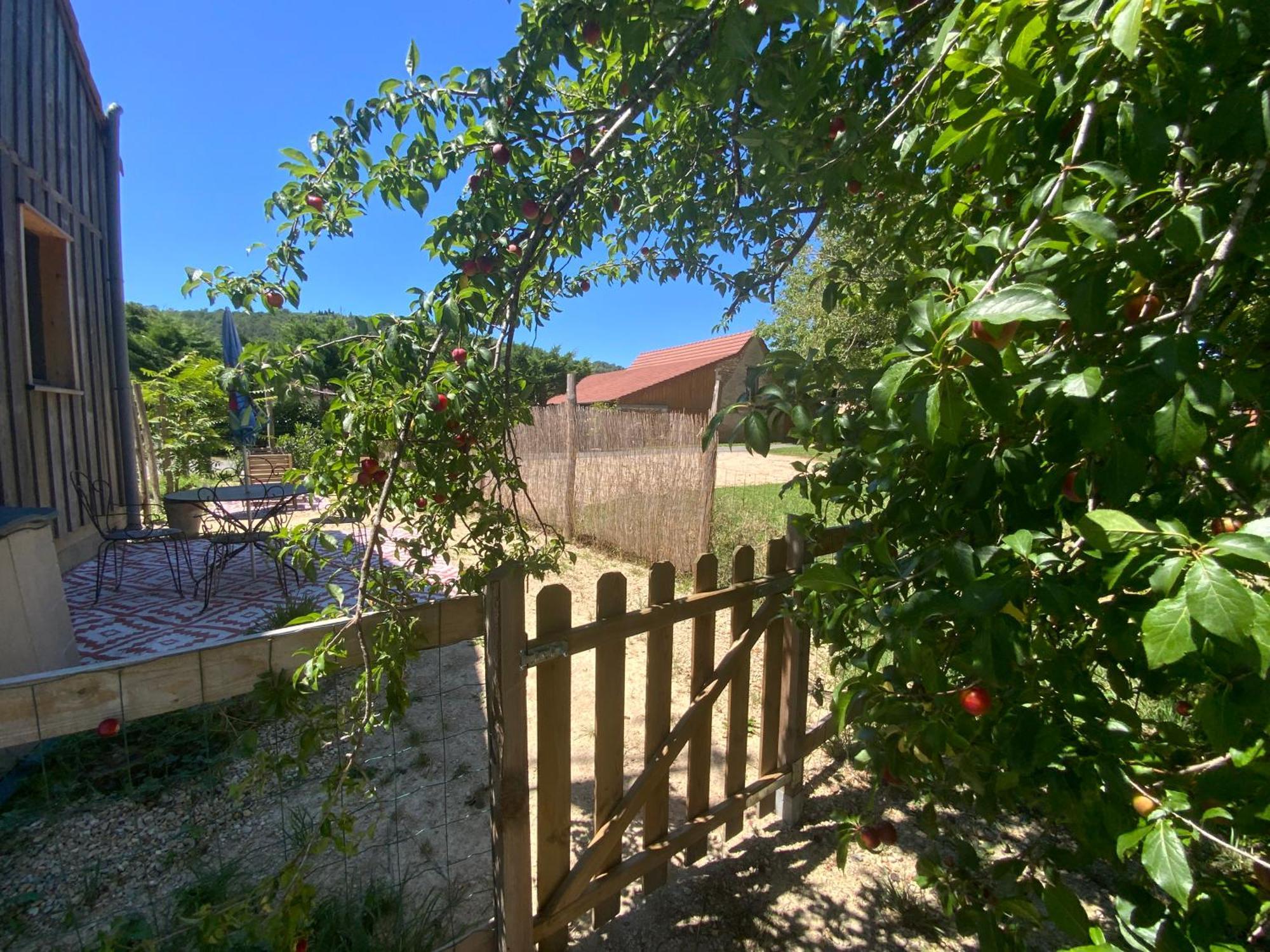 Gite Wildflower Lane Valojoulx Ngoại thất bức ảnh